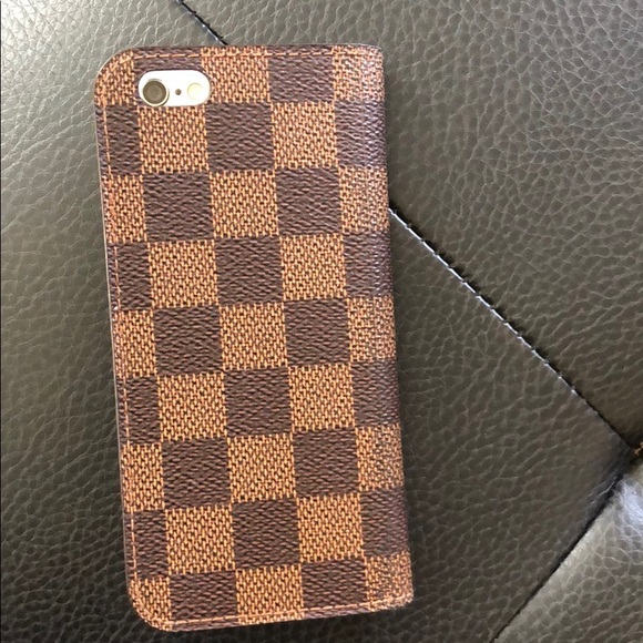 Authentic Louis Vuitton IPhone 6/6S Case - Picture 5 of 8